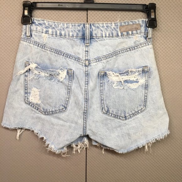 Garage Denim MOM Festival Short Mid Rise Light Wash Distressed Size 01 - Picture 6 of 13